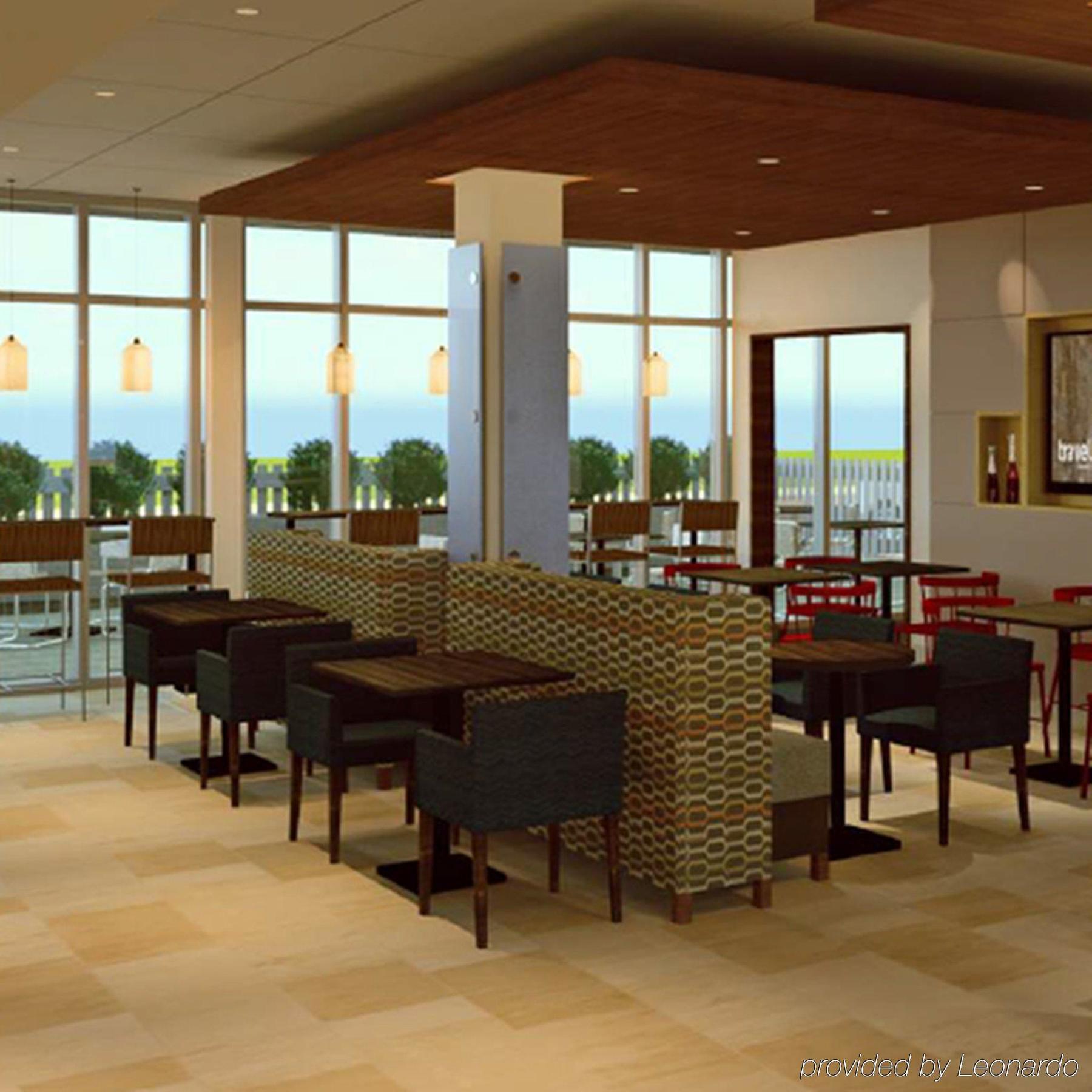Holiday Inn Express & Suites Ludington By Ihg Extérieur photo